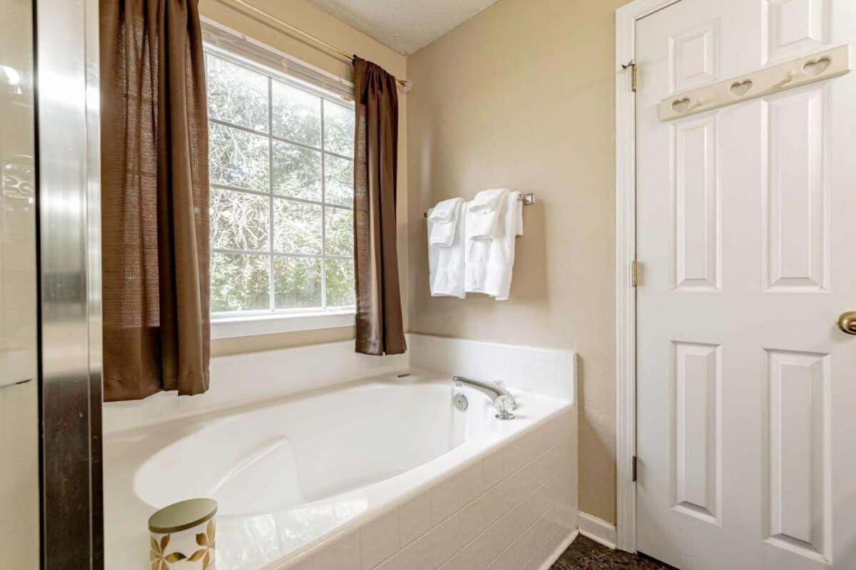 Aerie Oaks Cottage-5Min To Lake, 20Min To Columbia Lexington Exterior photo