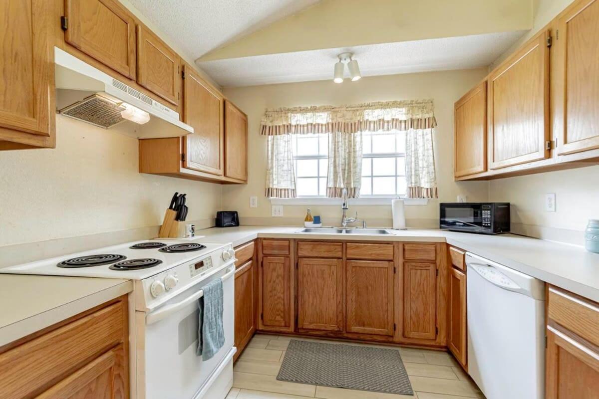 Aerie Oaks Cottage-5Min To Lake, 20Min To Columbia Lexington Exterior photo